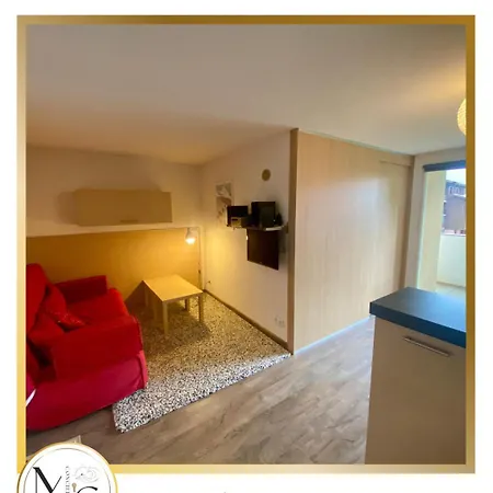 T2, Proche Pistes, Piscine Chauffee, Hammam Apartmán *