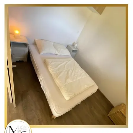 T2, Proche Pistes, Piscine Chauffee, Hammam Apartmán *